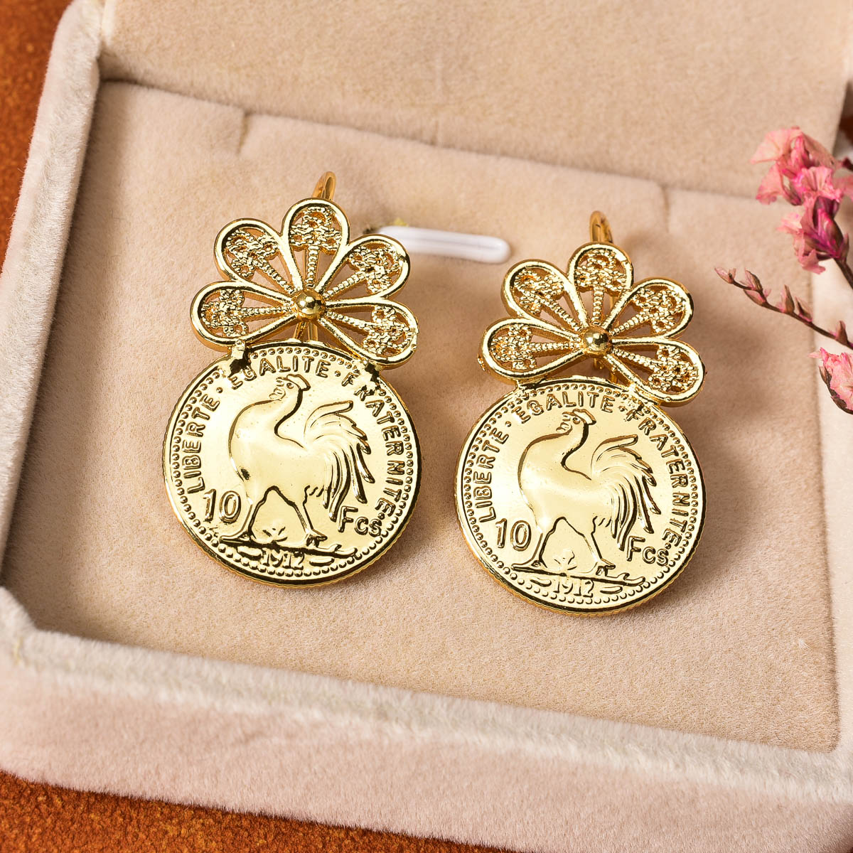 Серьги-гвоздики с монетами и м – обзор и цена Vintage Collectible Coins